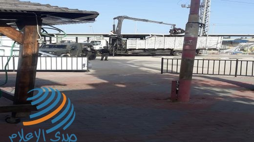 جنين: الاحتلال يزيل 40 بسطة قرب معبر الجلمة