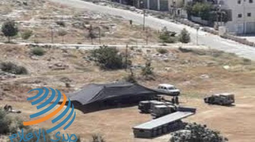 الاحتلال ينصب خيمة على مدخل دير نظام غرب رام الله