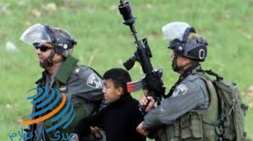 القدس: الاحتلال يعتقل طفلين من بلدة الطور