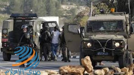 الاحتلال يعتقل 25 مواطنا في الضفة