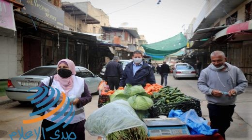 طواقم لجنة الصحة والسلامة العامة بمحافظة طولكرم تنفذ جولات رقابية على المحال المصرح لها بالعمل للتأكد من تطبيق البروتوكول الصحي