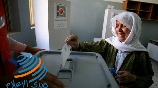 النساء يشكلن نحو نصف المسجلين للانتخابات 2021