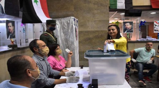حتى الآن.. 18 مرشحاً للانتخابات الرئاسية السورية بينهم كردي