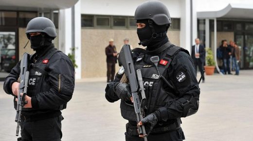 تونس.. إحباط “مخطط إرهابي” يستهدف مقار أمنية