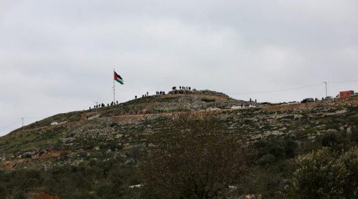 إصابات بالاختناق خلال قمع الاحتلال فعالية على جبل صبيح قرب بلدة بيتا جنوب نابلس