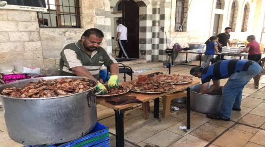تكية نادي جنين الرمضانية تقدم أكثر من 2000 وجبة للفقراء
