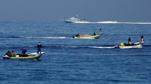 الشؤون المدنية: توسعة مساحة الصيد إلى 9 أميال وفتح كرم أبو سالم لإدخال المواد الأولية