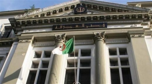 الجزائر: 69 شخصا عرضوا على القضاء لانتهاكهم قانون الانتخاب