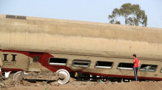 مصر.. أنباء عن إصابات جراء اصطدام جرار بقطار