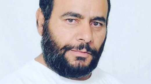 الأسير محمد أبو فنونة يعلق إضرابه عن الطعام