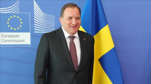 استقالة رئيس وزراء السويد بعد حجب الثقة عنه