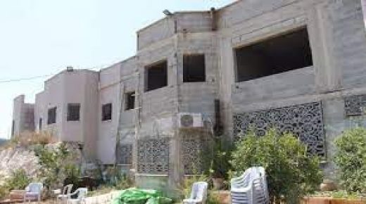 الاحتلال يفرض على عائلة عبد الغني إغبارية بأم الفحم إخلاء منزلها