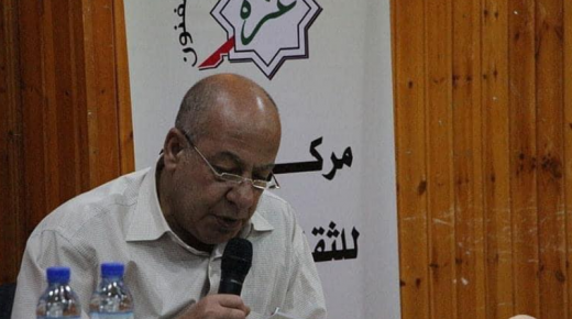 وفاة الكاتب والناقد عبد الكريم عليان