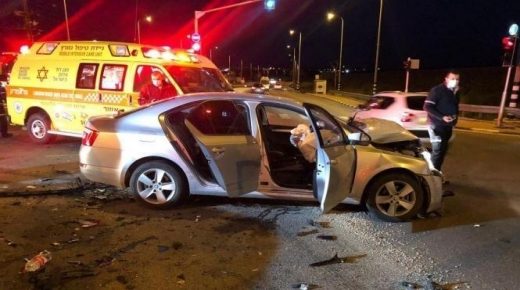 النقب: مصرع شابّة ومحاولة إنعاش آخرين جرّاء حادث سير