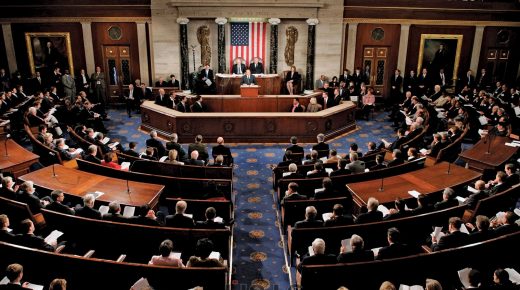 مجلس الشيوخ الأمريكي يقر خطة بايدن “الضخمة” للبنى التحتية