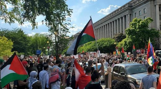 الحزب الديمقراطي في كاليفورنيا يبحث المطالبة بإلغاء الإعفاء الضريبي عن ممولي الاستيطان في الأرض الفلسطينية