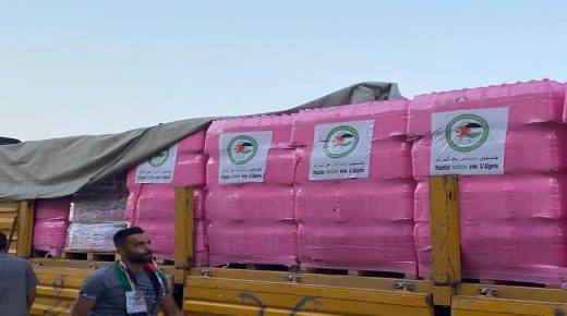 جمعية الاخوة والصداقة الفلسطينية الجزائرية ترسل قافلة تضامنية إلى ولاية تيزي وزو