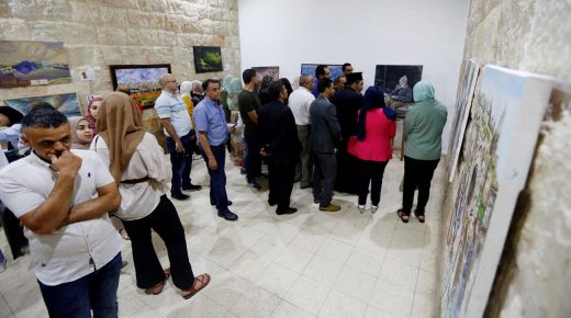 طوباس: افتتاح معرض الفن التشكيلي “بيت لحم في العيون”
