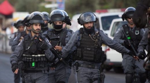 الاحتلال يعتقل مواطنًا من حي الشيخ جرّاح في القدس