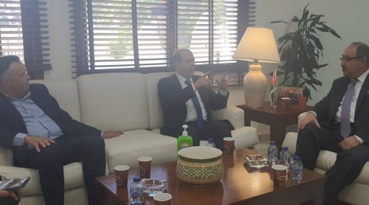 وفد إعلامي فلسطيني يلتقي وزير الإعلام الأردني
