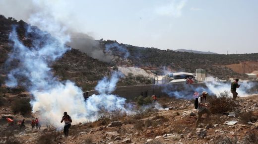 نابلس: إصابات خلال مواجهات مع الاحتلال في بيتا وبيت دجن