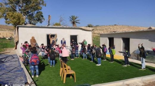 الاحتلال يبعد مدير مدرسة “المالح” لمدة 10 أيام عن المدرسة