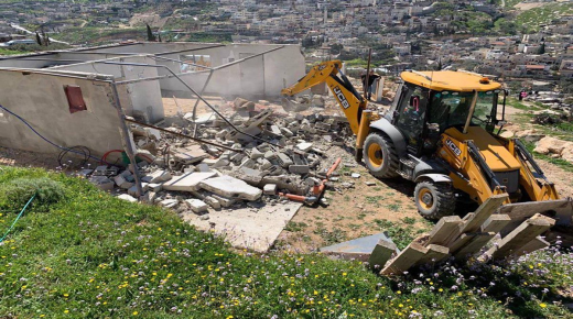 الاحتلال يهدم 3 غرف زراعية في نحالين غرب بيت لحم