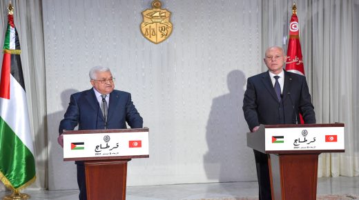 الرئيس بمؤتمر صحفي مع الرئيس سعيد: لن ننسى لتونس دعمها لشعبنا في مراحل نضاله المتعاقبة