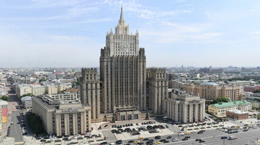 الخارجية الروسية: سفارتنا في كييف تعمل كالمعتاد
