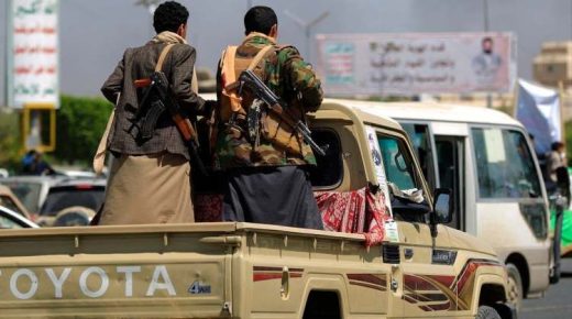 السلطات اليمنية: ميليشيا الحوثي استهدفت الأحياء السكنية في “مأرب” بـ 5 صواريخ باليستية