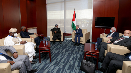 رئيس الوزارء يلتقي الرئيس النيجيري ووزراء خارجية تونس ومصر وبتسوانا كل على حدة