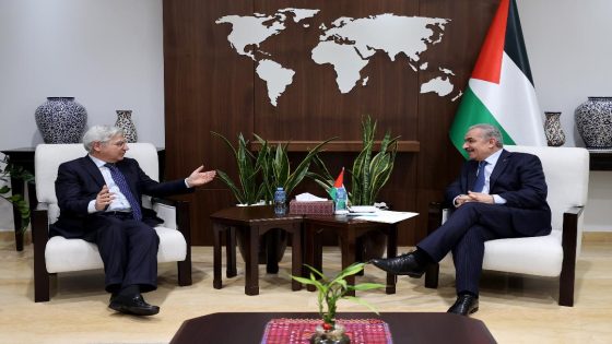 اشتية يثمن الدعم الإيطالي لفلسطين على كافة المستويات