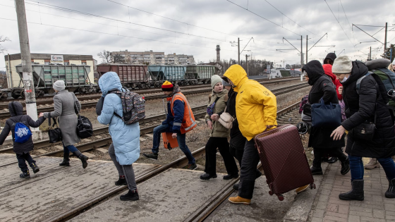 روسيا وأوكرانيا تنسقان فتح 7 ممرات إنسانية