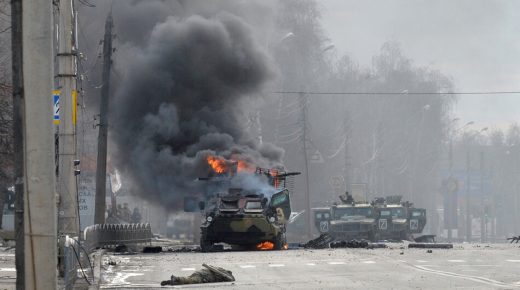 القوات الروسية تسيطر على إربين وتقترب من كييف