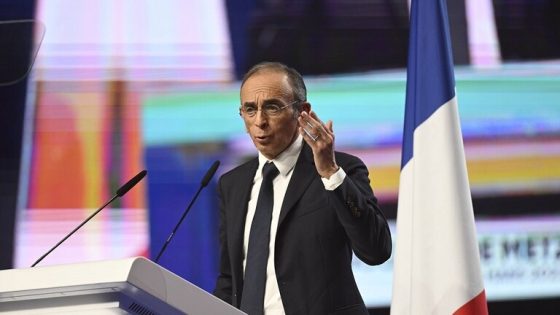 مرشح للرئاسة في فرنسا يتعهد بإنشاء “وزارة لتهجير المهاجرين”