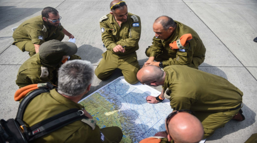 يديعوت: هكذا يشارك جيش الاحتلال في سياسة “اسرائيل” تجاه الحرب في أوكرانيا