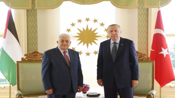 الرئيس محمود عباس والرئيس أردوغان