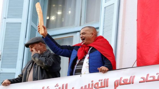 تونس..تحذيرات من تَوسع رقعة الإحتجاجات المطالبة بالإصلاح الاقتصادي