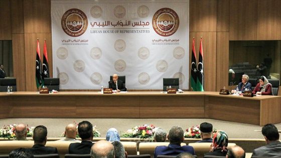 ليبيا…البرلمان يُقيل محافظ البنك “المركزي” في بنغازي
