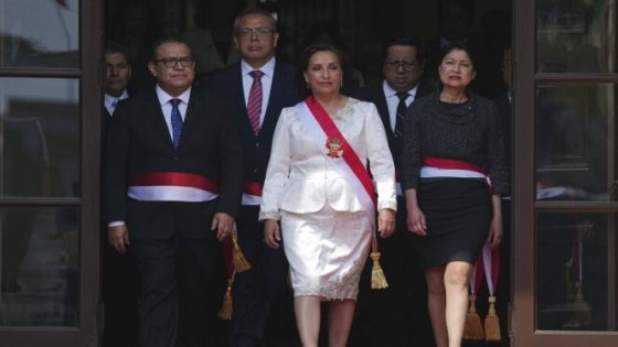انتخابات مبكرة في البيرو في 2024 وأزمة دبلوماسية مع المكسيك