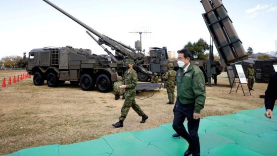 اليابان تخطط لإنفاق 37 مليار دولار على صواريخ بعيدة المدى