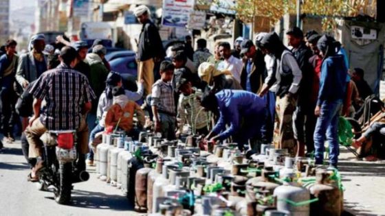 الحوثيون يوظفون مداخيل وقود يحتكرونه في دعم مجهودهم الحربي