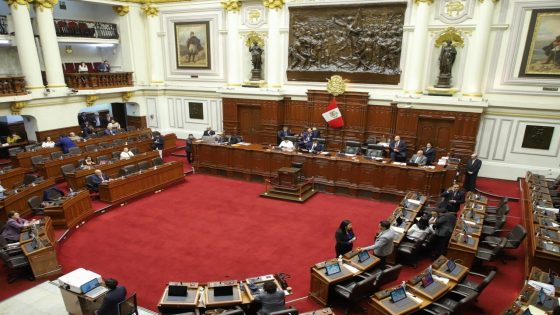 بيرو .. البرلمان يخفق في التوصل لاتفاق حول إجراء انتخابات مبكرة