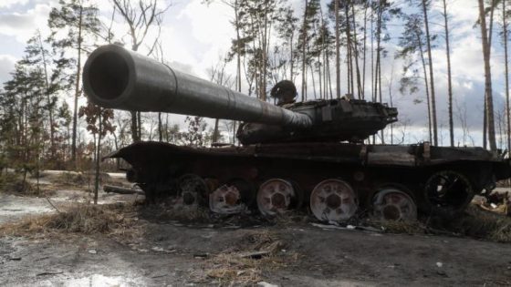 روسيا خسرت نحو نصف دباباتها وتكافح لتعويضها