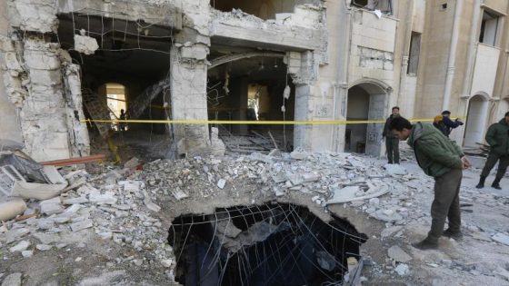 15 قتيلاً حصيلة غارة إسرائيلية على دمشق