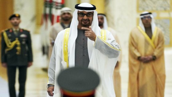 رئيس الإمارات يعين الشيخ خالد بن محمد بن زايد وليا لعهد أبوظبي