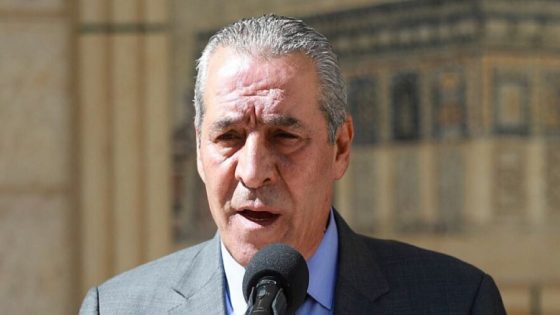 الشيخ: الوفد الفلسطيني سيشارك غدا في اجتماع شرم الشيخ