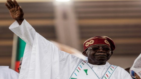 بولا تينوبو مرشّح الحزب الحاكم في نيجيريا يفوز بالانتخابات الرئاسية