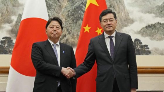 وزيرا خارجية الصين واليابان يلتقيان لأول مرة منذ 3 أعوام