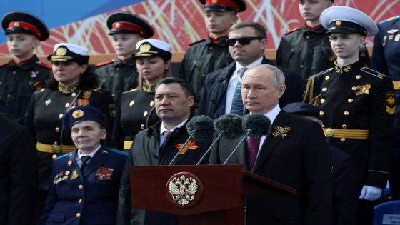 بوتين في «ذكرى النصر»: العالم عند نقطة تحوّل وهناك حرب ضدنا